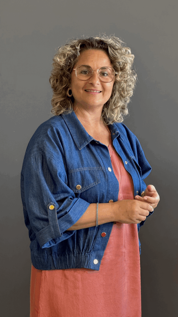 Directrice de TETRANERGY BUSINESS SCHOOL OI.